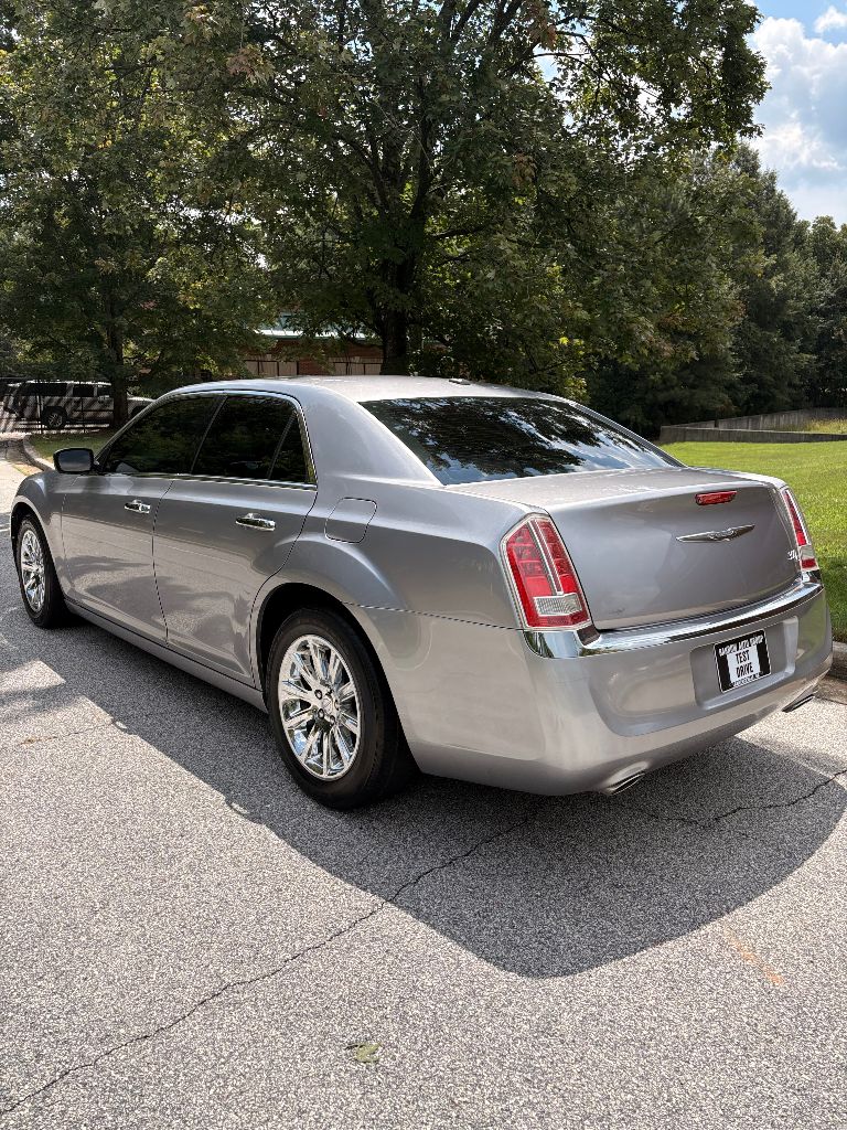 2014 Chrysler 300 - $8,500