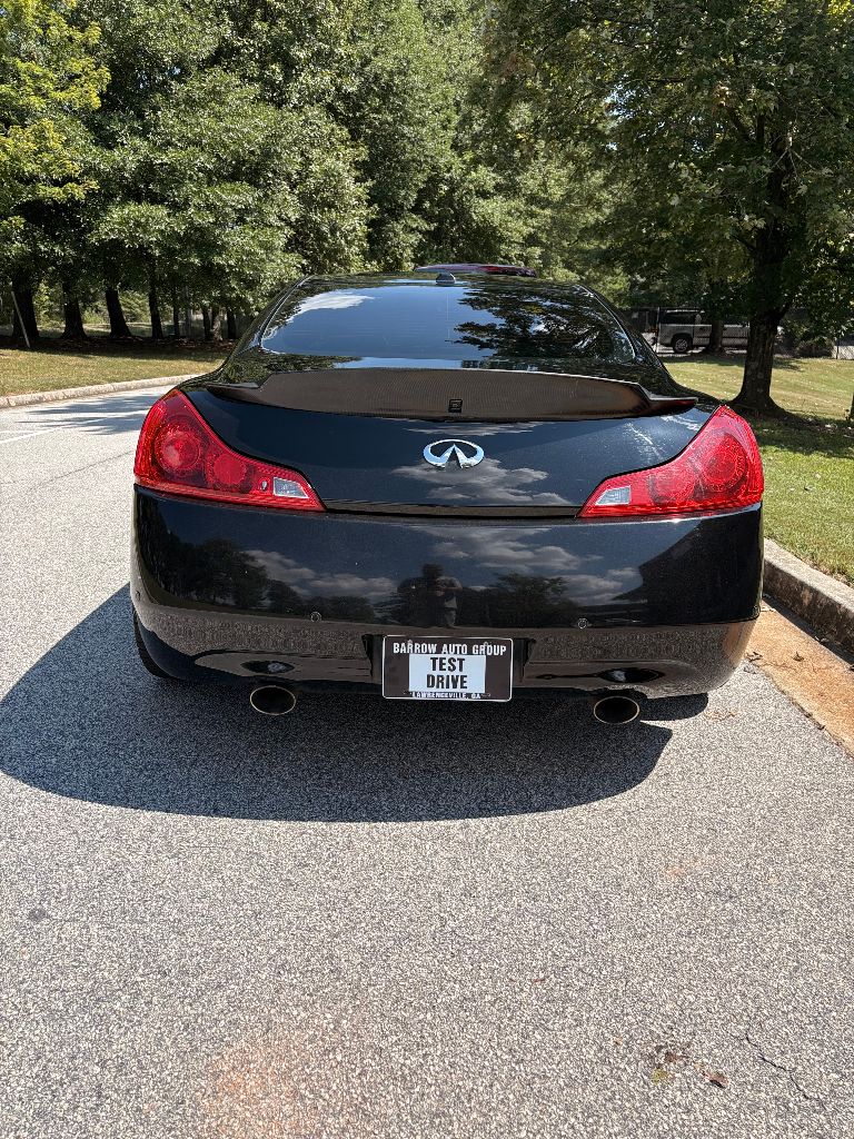 2011 INFINITI G - $8,900