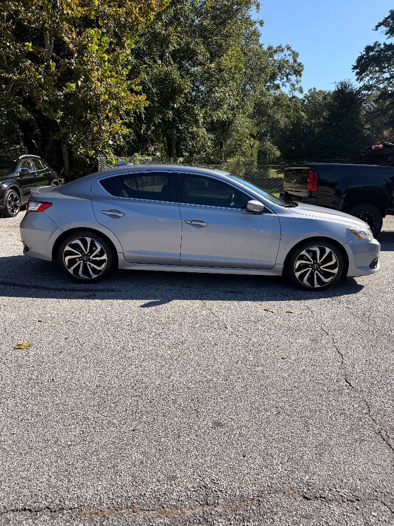 2016 Acura ILX - $8,500