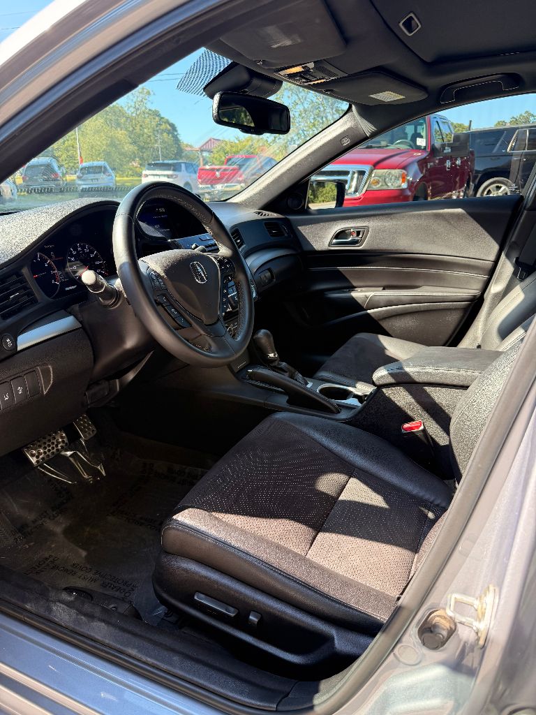 2016 Acura ILX - $8,500