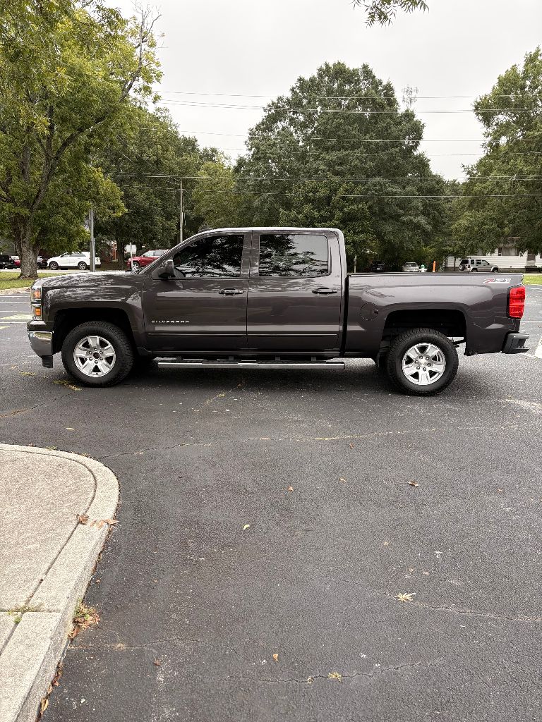 2015 Chevrolet Silverado - $11,900