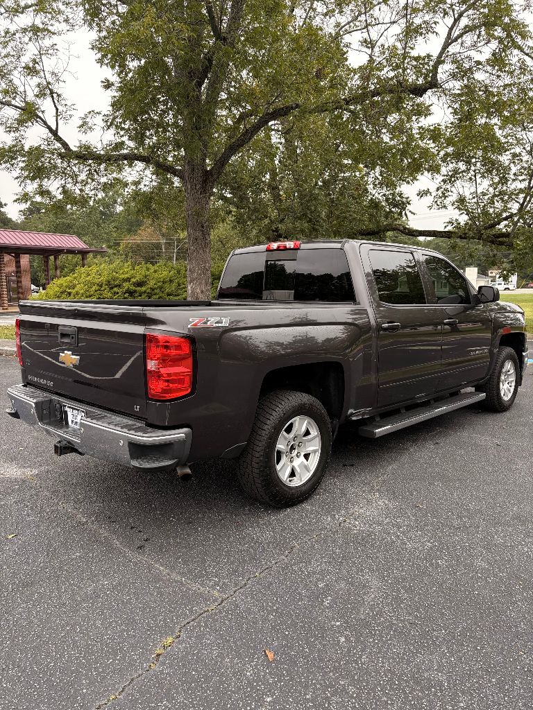 2015 Chevrolet Silverado - $11,900