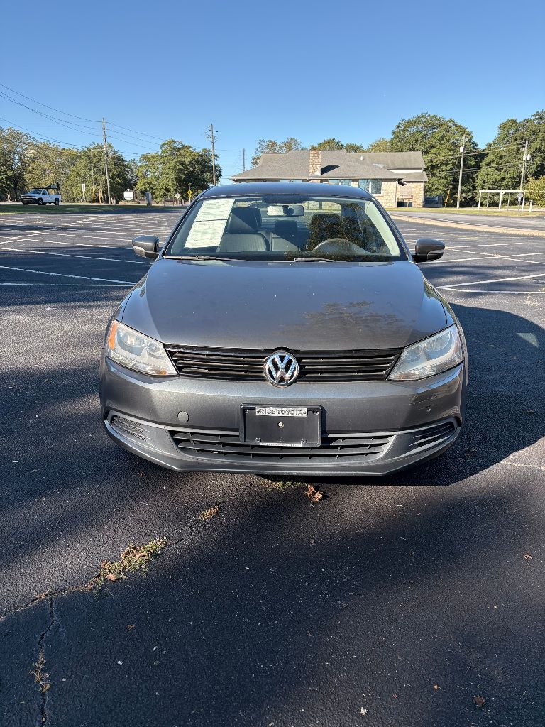 2014 Volkswagen Jetta - $4,500