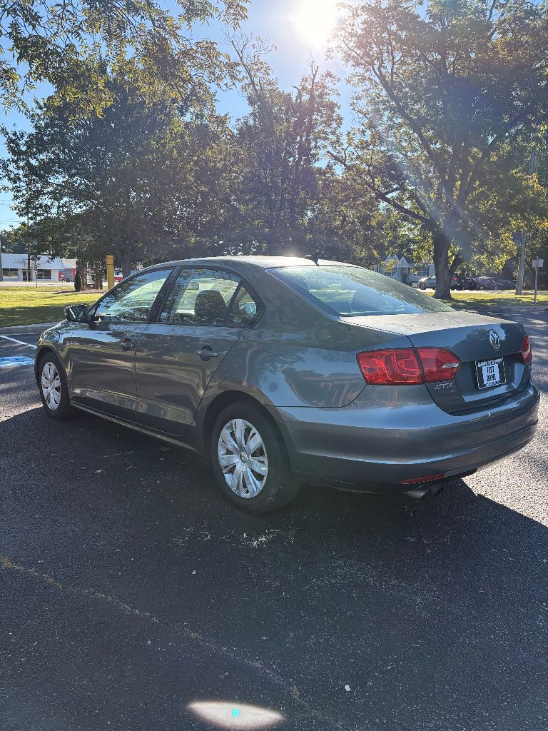 2014 Volkswagen Jetta - $4,500