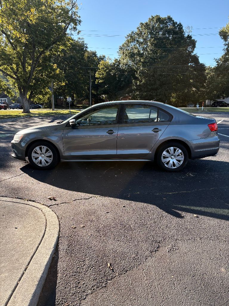 2014 Volkswagen Jetta - $4,500