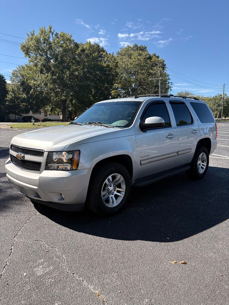 2011 Chevrolet Tahoe - $7,500