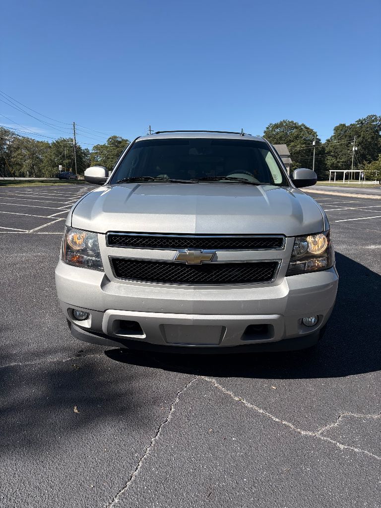 2011 Chevrolet Tahoe - $7,500