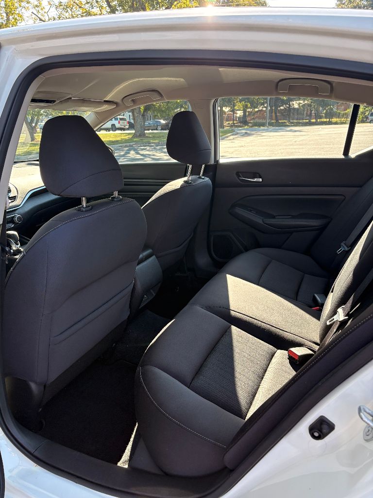 2019 Nissan Altima - $7,900
