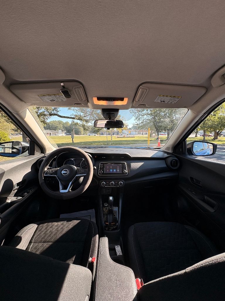 2022 Nissan Kicks - $6,900
