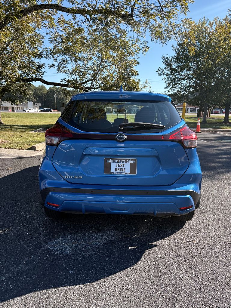 2022 Nissan Kicks - $6,900