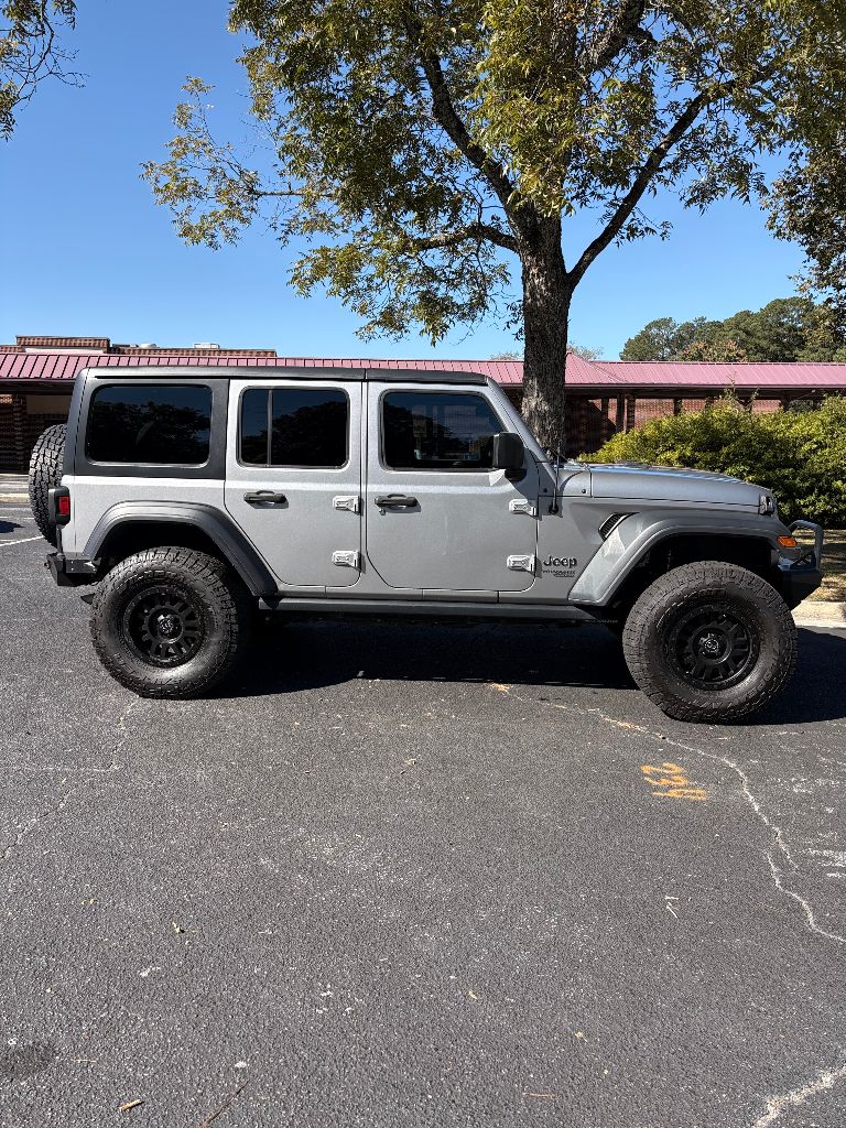 2018 Jeep Wrangler - $18,900