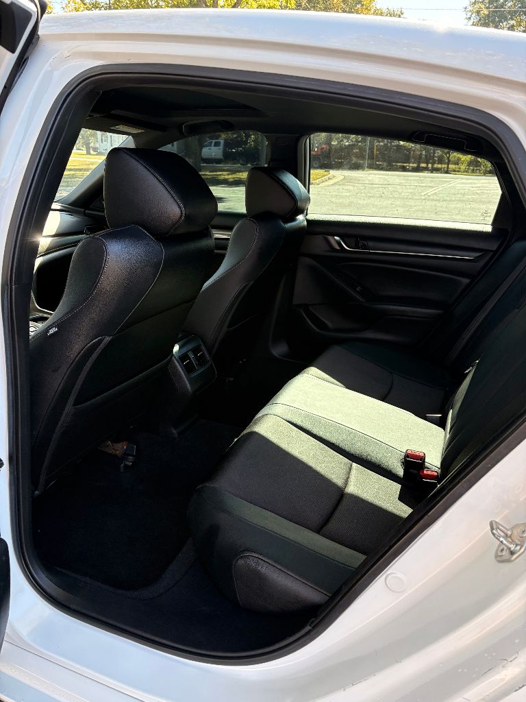 2019 Honda Accord - $14,900