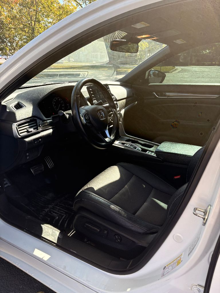 2019 Honda Accord - $14,900