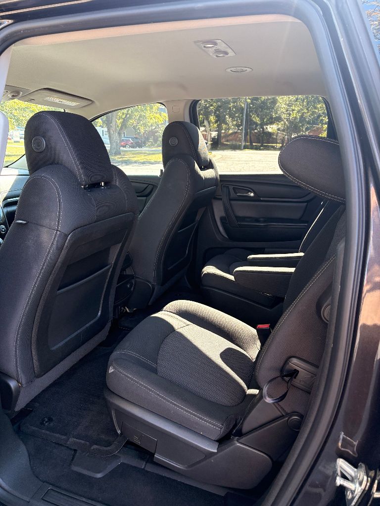 2017 Chevrolet Traverse - $6,500