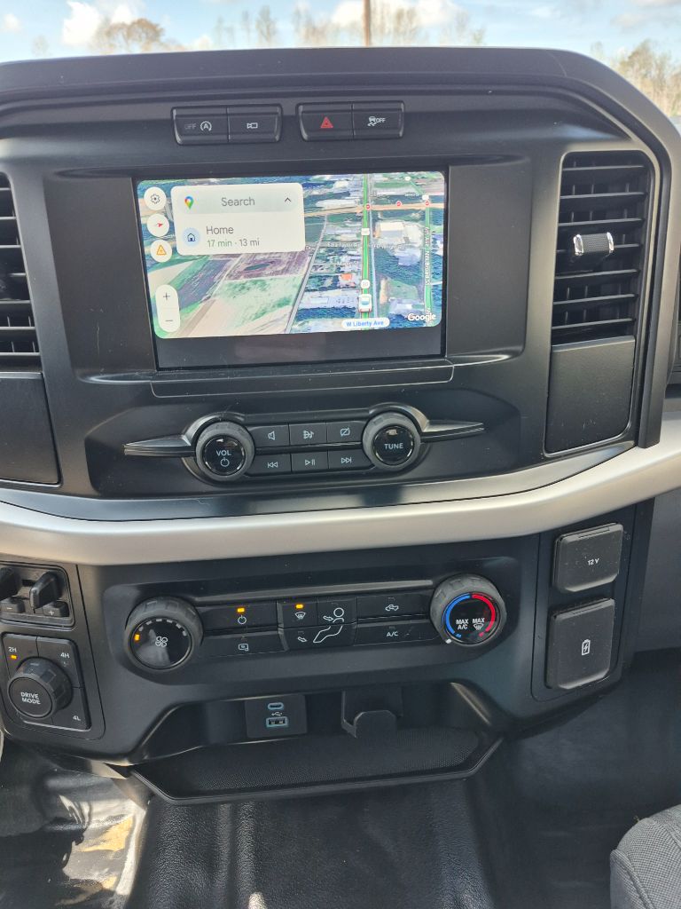 2023 Ford F-150 - $29,500