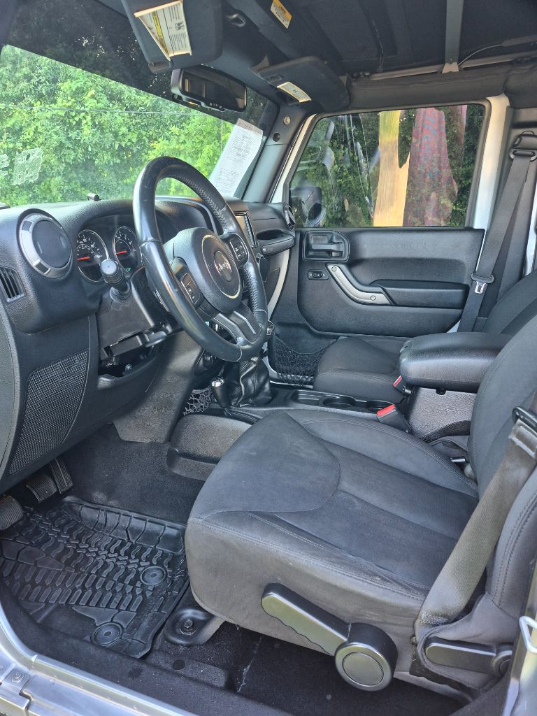 2016 Jeep Wrangler - $14,999