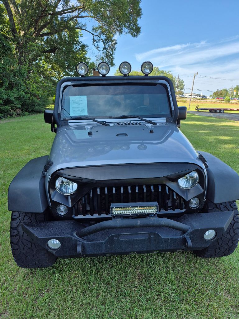 2016 Jeep Wrangler - $14,999