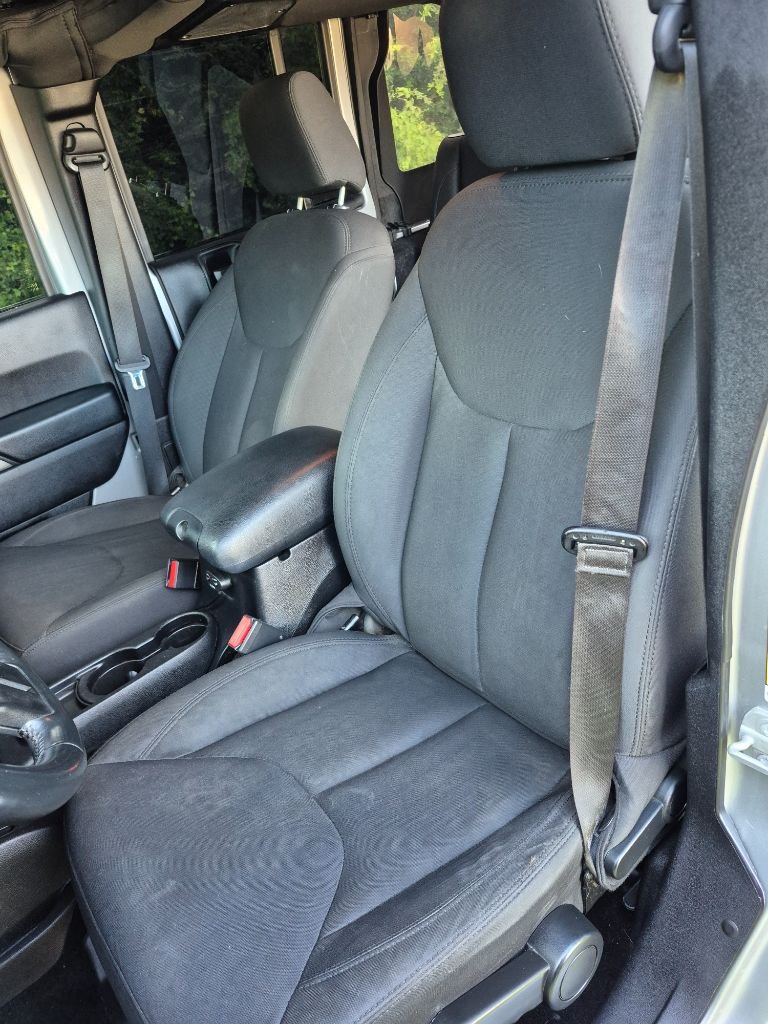 2016 Jeep Wrangler - $14,999