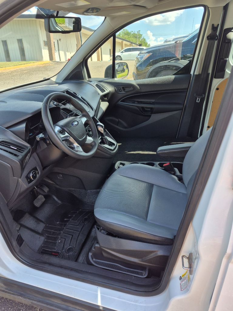 2017 Ford Transit Connect - $10,999