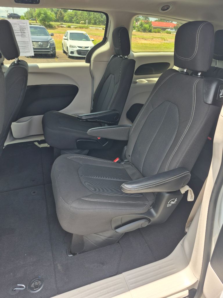 2023 Chrysler Voyager - $18,999