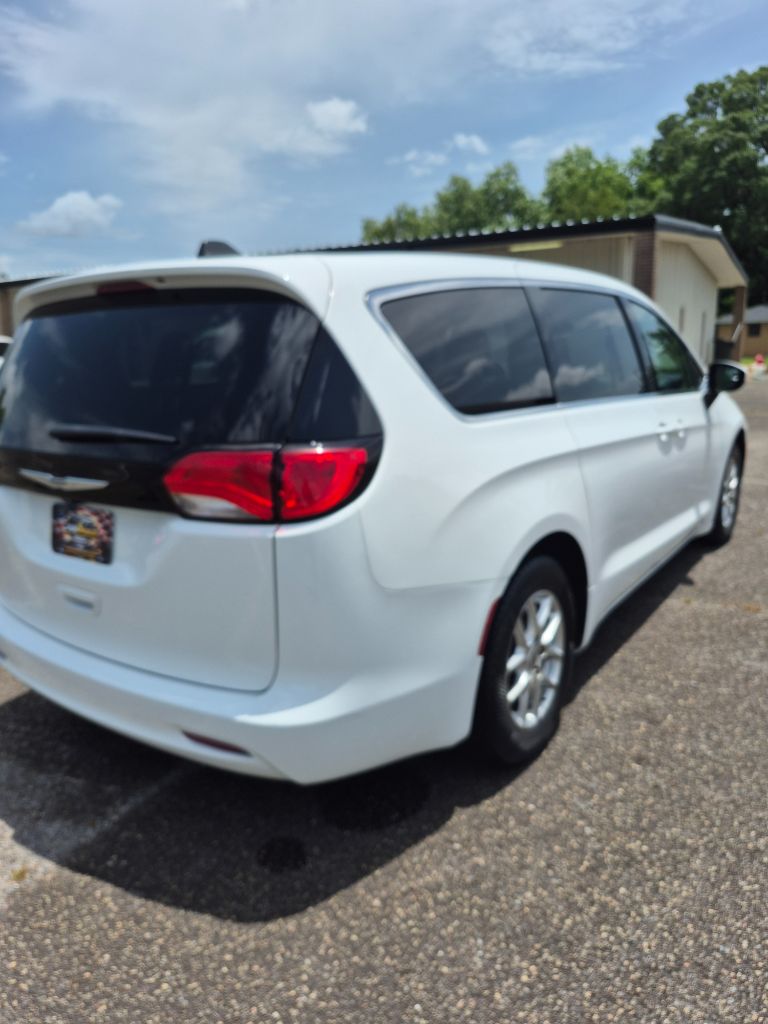 2023 Chrysler Voyager - $18,999