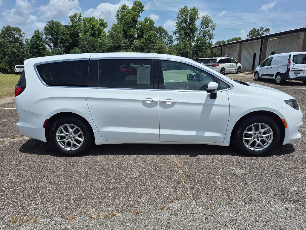2023 Chrysler Voyager - $18,999