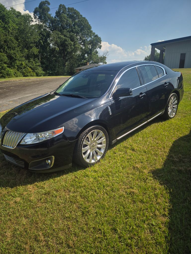 2011 Lincoln MKS - $9,499