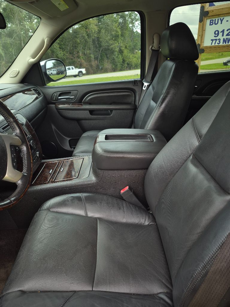 2011 GMC Yukon - $14,950