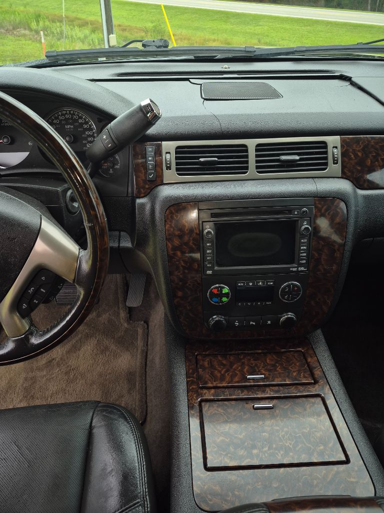 2011 GMC Yukon - $14,950