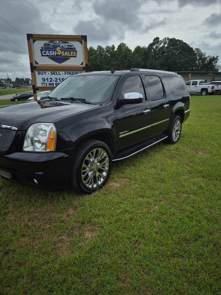 2011 GMC Yukon - $14,950