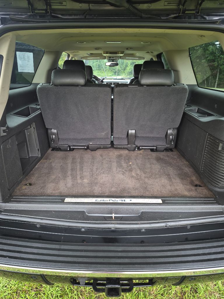 2011 GMC Yukon - $14,950