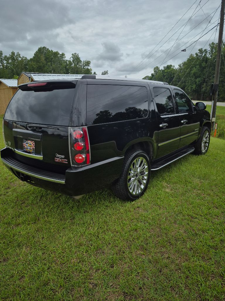 2011 GMC Yukon - $14,950