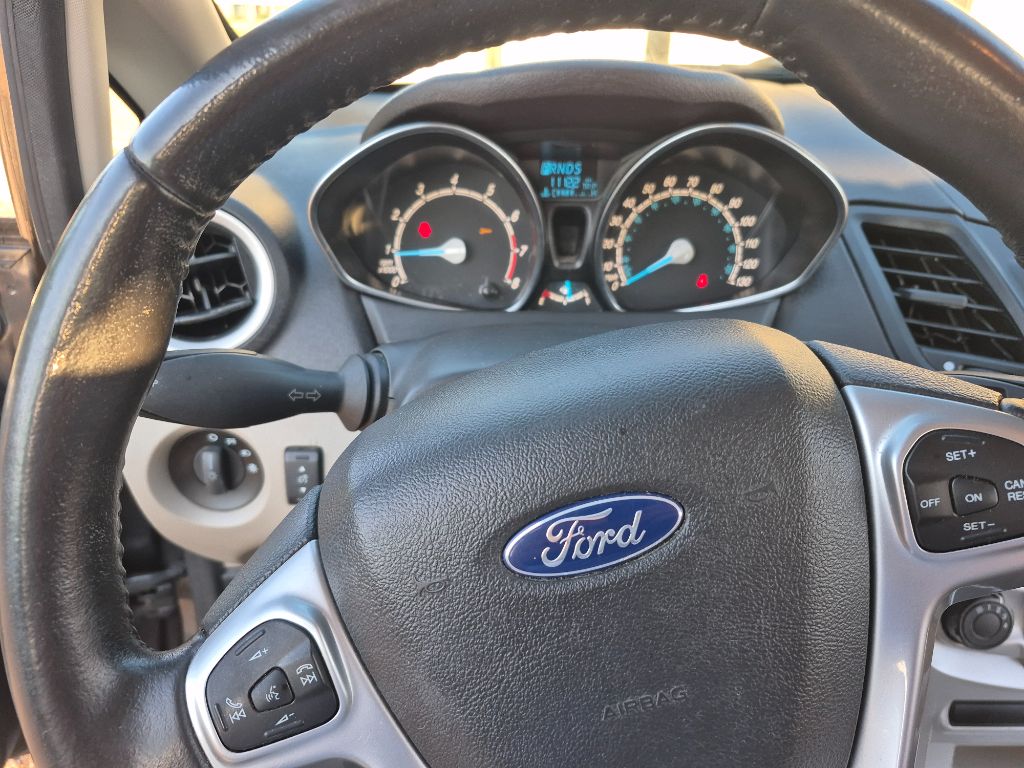 2016 Ford Fiesta - $3,350