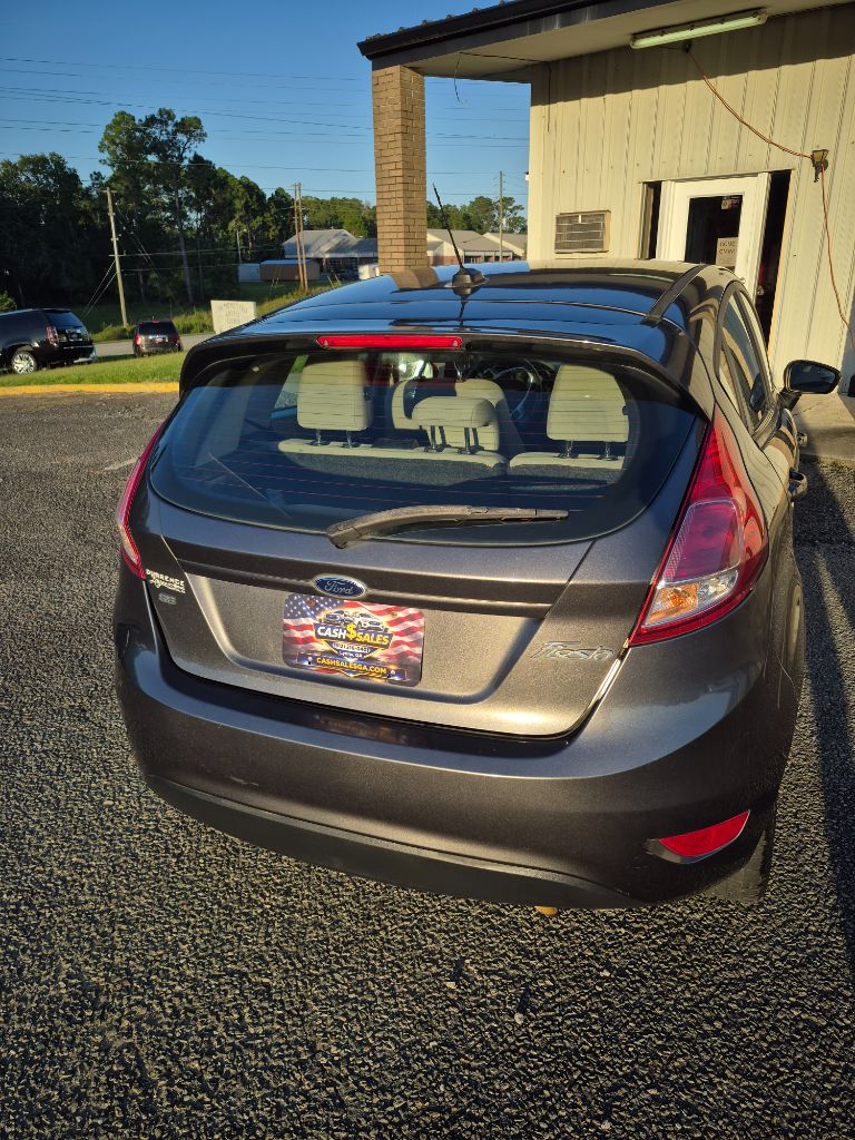 2016 Ford Fiesta - $3,350