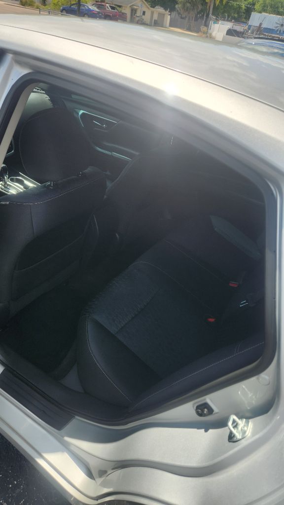 2018 Nissan Altima - $5,000