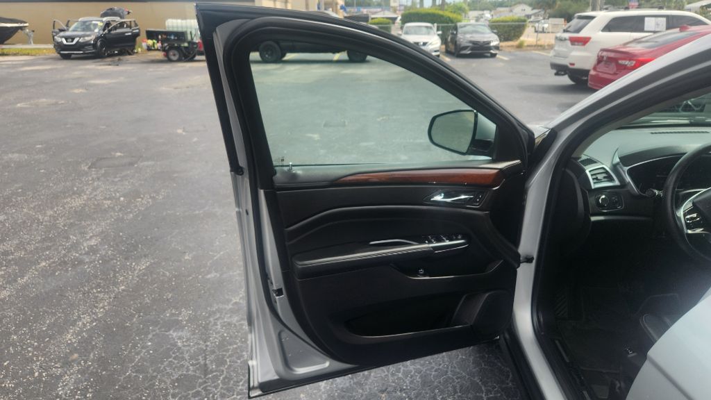 2015 Cadillac SRX - $7,900