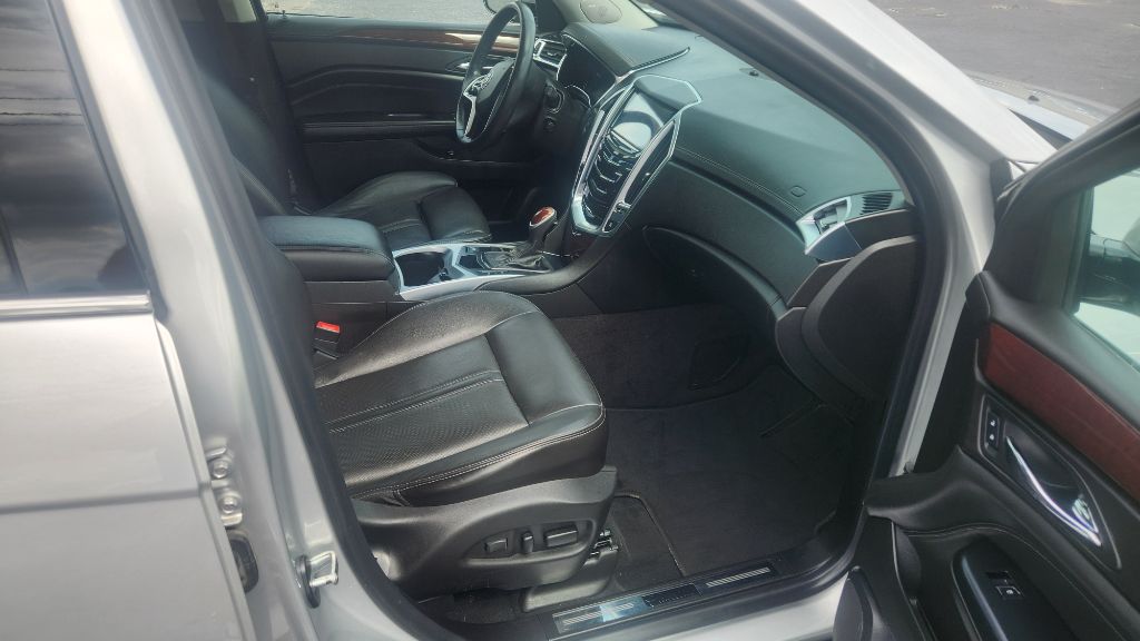 2015 Cadillac SRX - $7,900