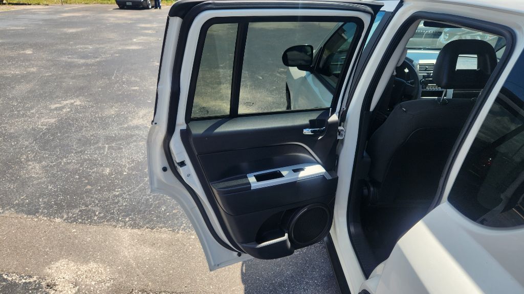 2008 Jeep Compass - $5,900