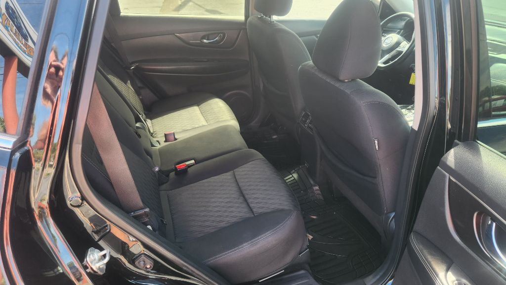 2019 Nissan Rogue - $11,900