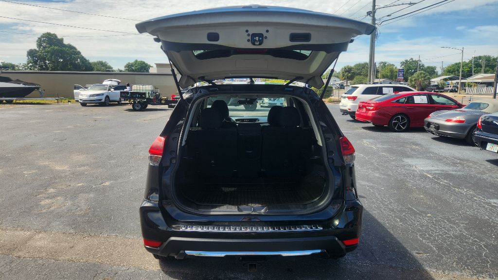 2019 Nissan Rogue - $11,900