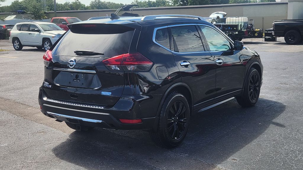 2019 Nissan Rogue - $11,900