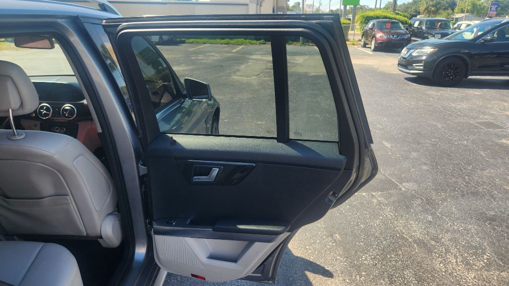 2014 Mercedes-Benz GLK-Class - $11,900