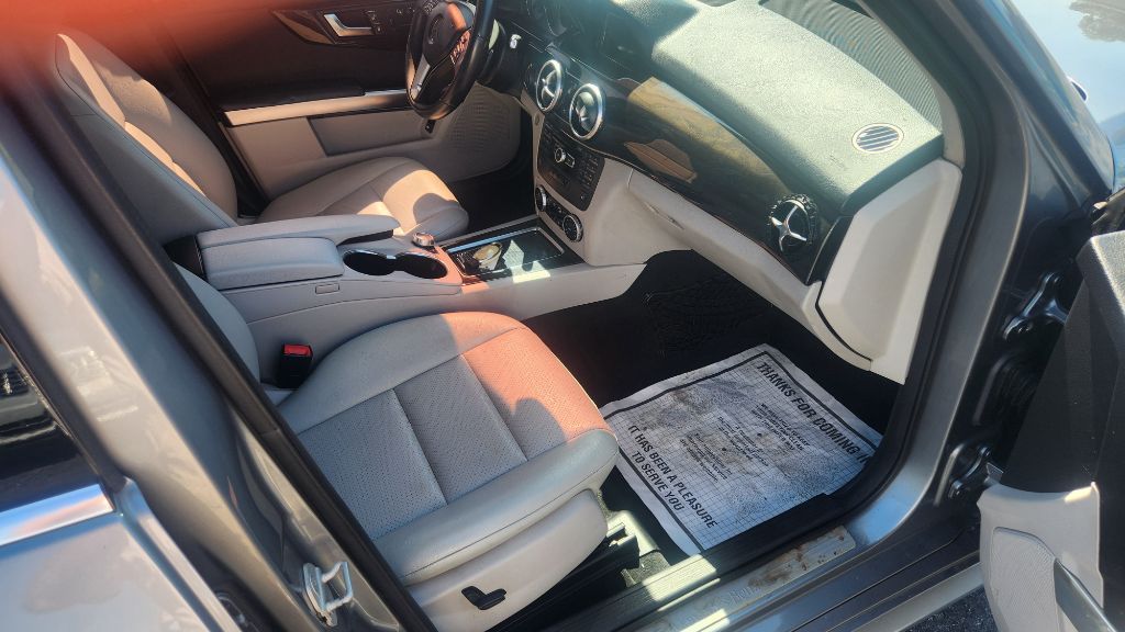 2014 Mercedes-Benz GLK-Class - $11,900