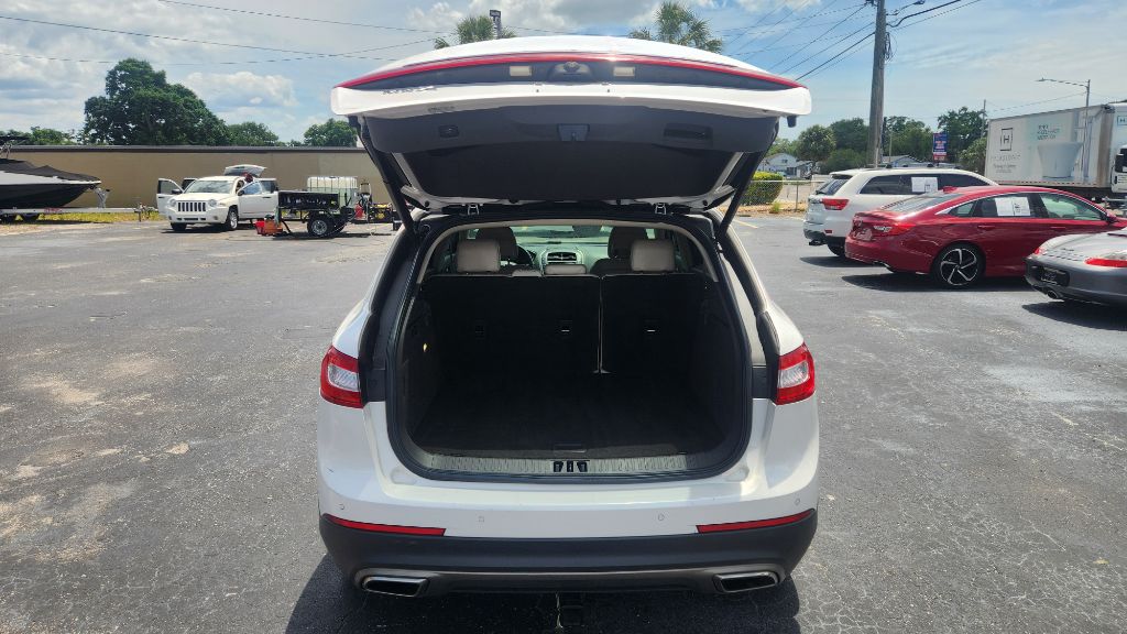 2016 Lincoln MKX - $10,900