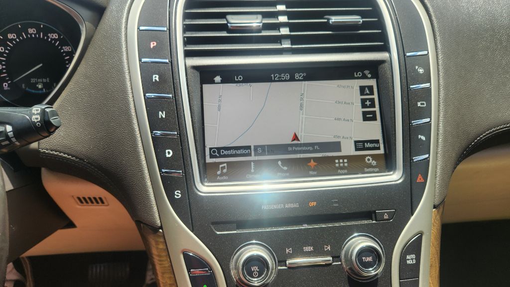 2016 Lincoln MKX - $10,900