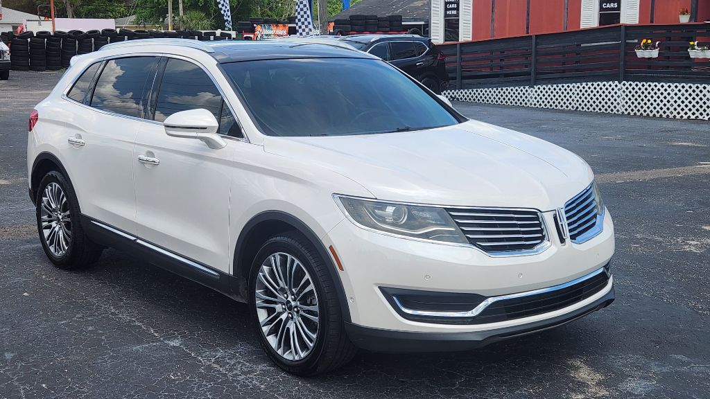 2016 Lincoln MKX - $10,900