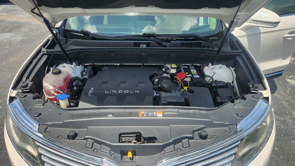 2016 Lincoln MKX - $10,900
