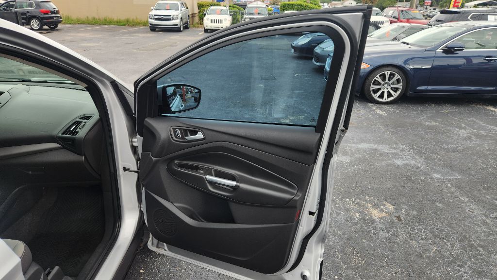 2014 Ford Escape - $6,900