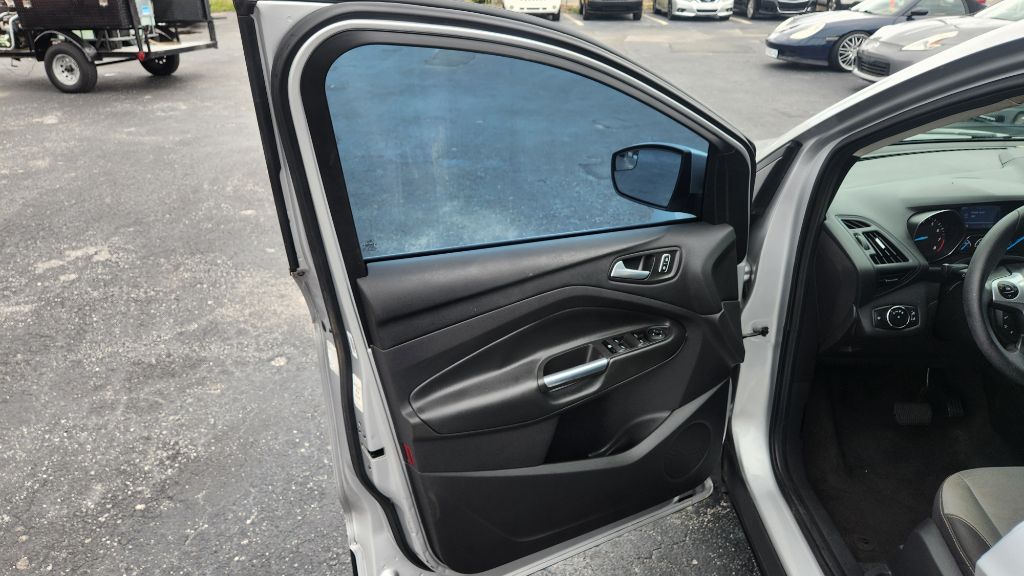 2014 Ford Escape - $6,900