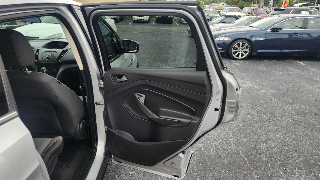 2014 Ford Escape - $6,900